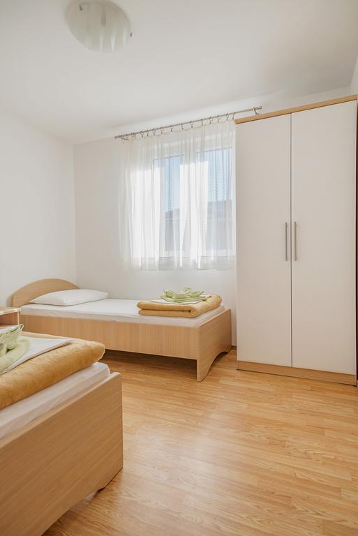 Apartments Mia Baška Exteriér fotografie